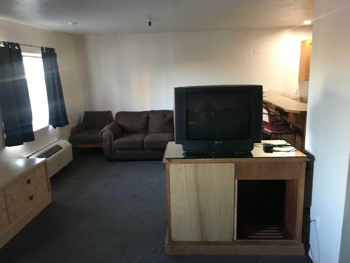 Windsor Inn Спаркс Экстерьер фото
